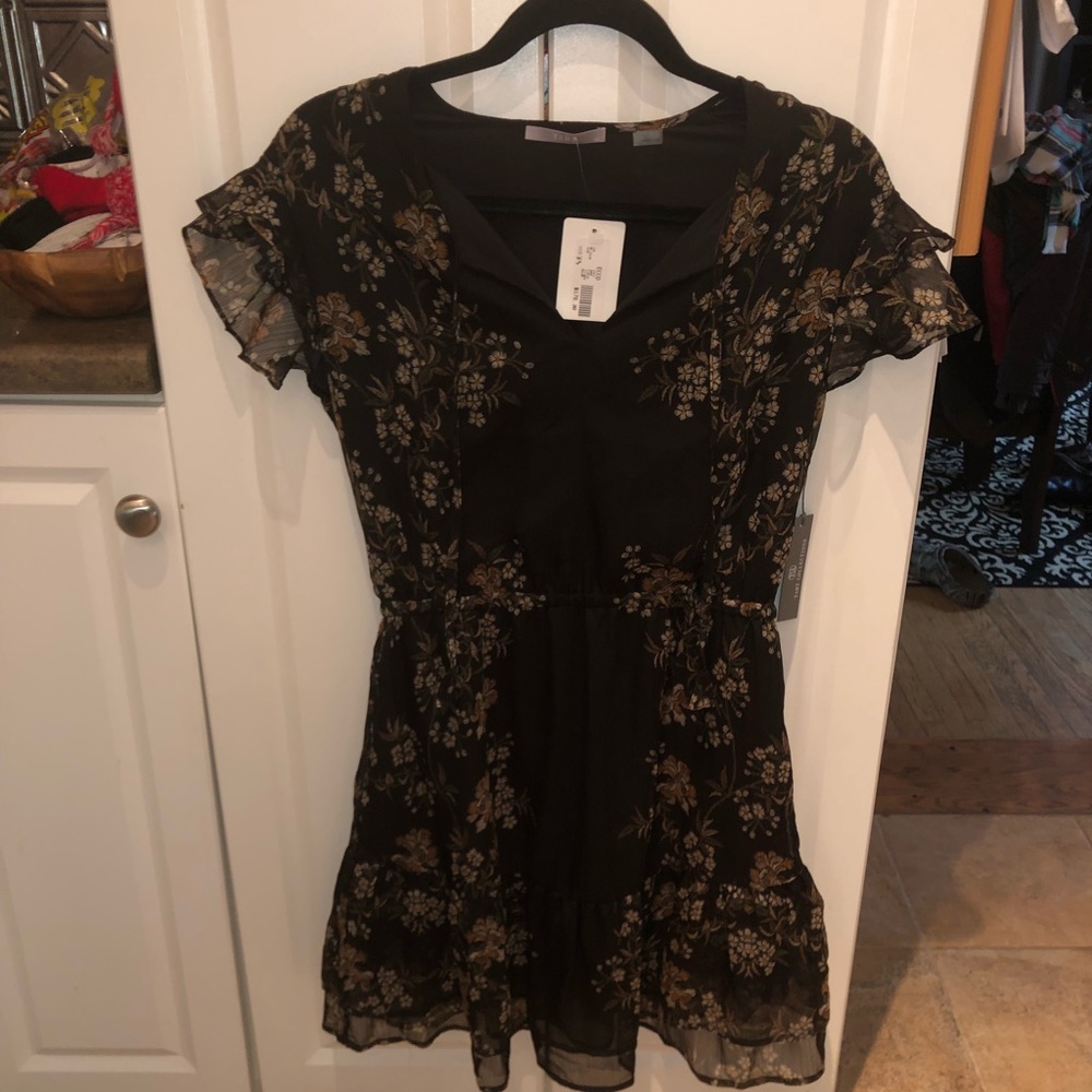 NWT! Beautiful floral dress